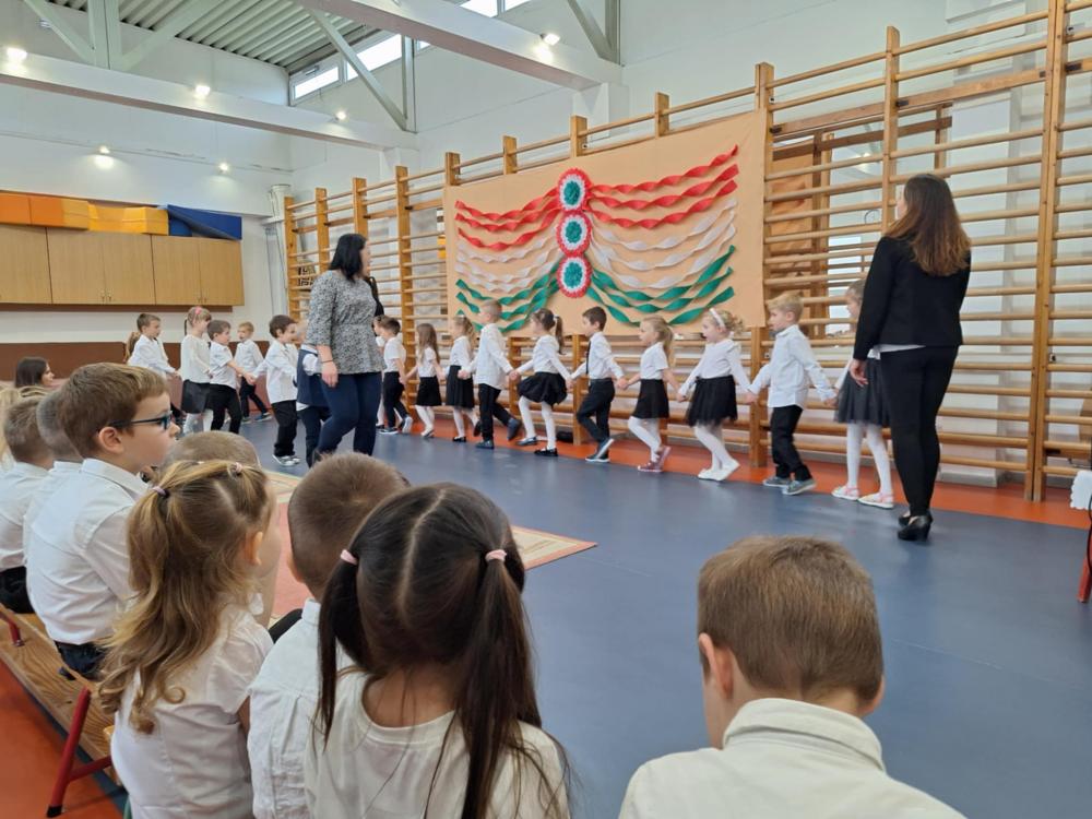 Október 23. Megemlékezés